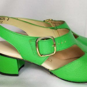 VTG California Cobblers 1960s Green Swingback Sandals Made In USA Leather Upper!